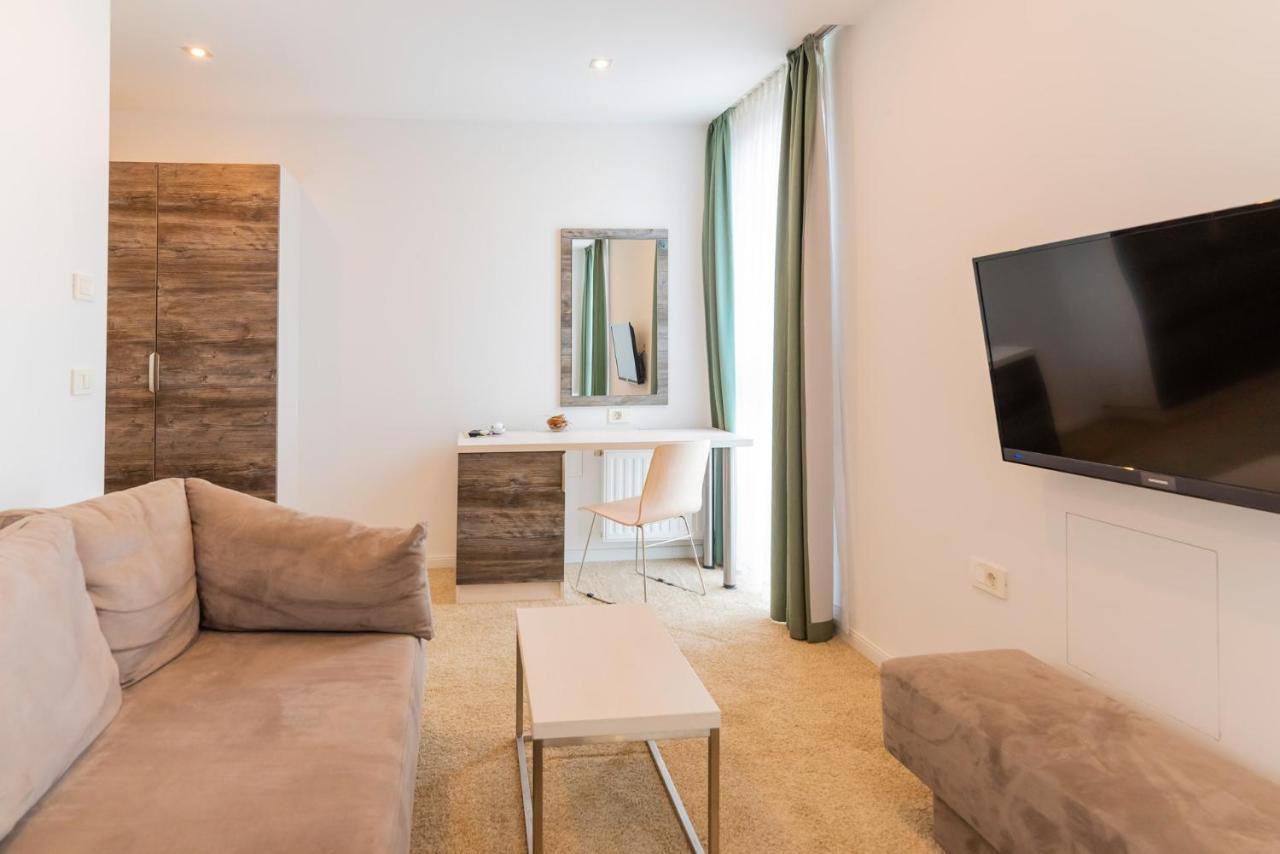 Hotel Park Superior 3* Cakovec Exterior photo