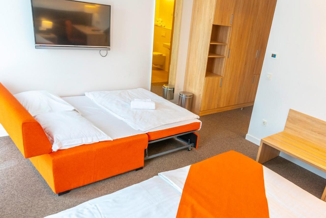 Hotel Park Superior 3* Cakovec Exterior photo